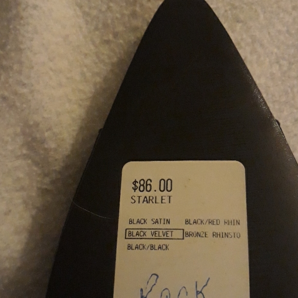 Valerie Steven's size 7.5 STARLETS.  BLACK - Picture 2 of 3